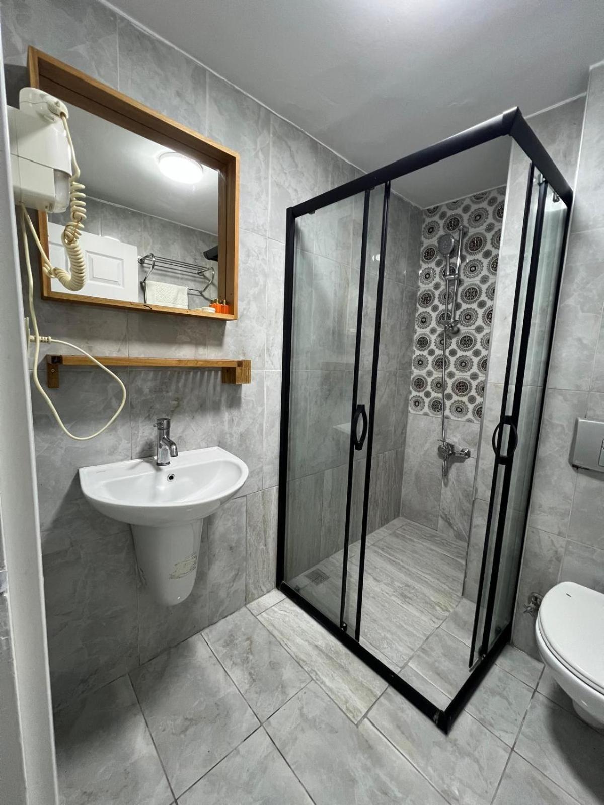Taksim Dora Hotel Istanbul Exterior photo