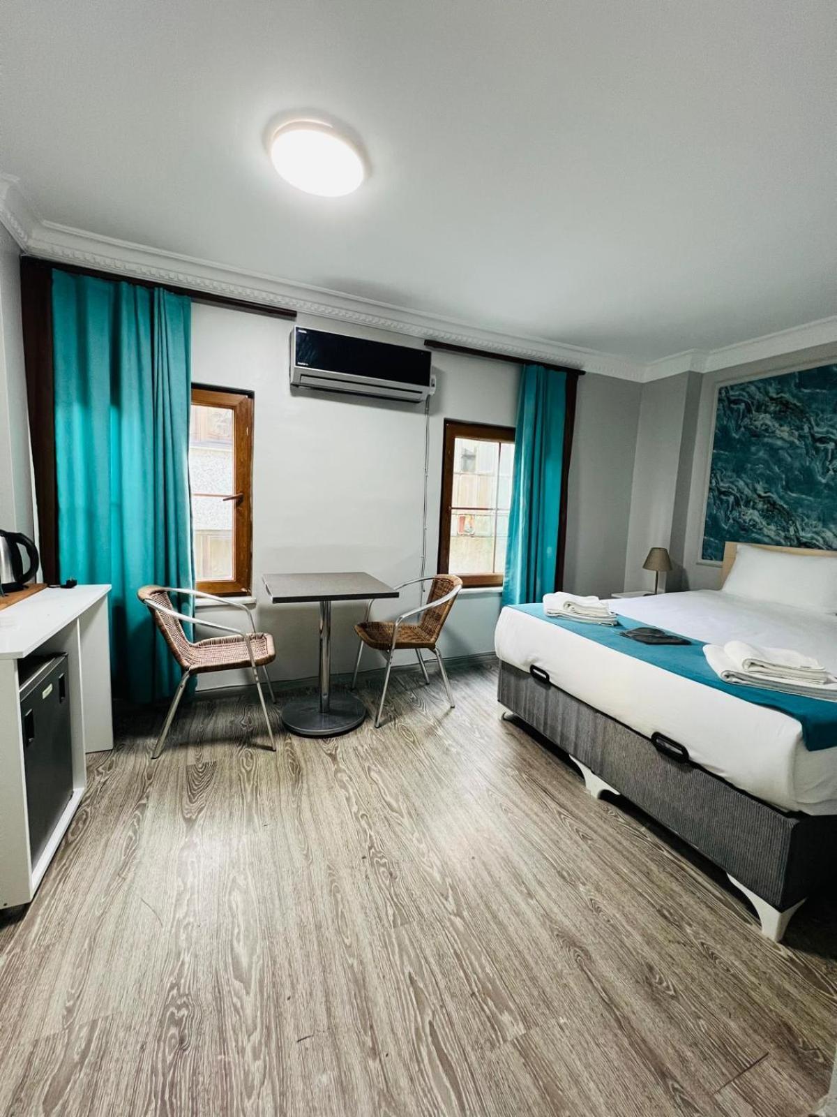 Taksim Dora Hotel Istanbul Exterior photo